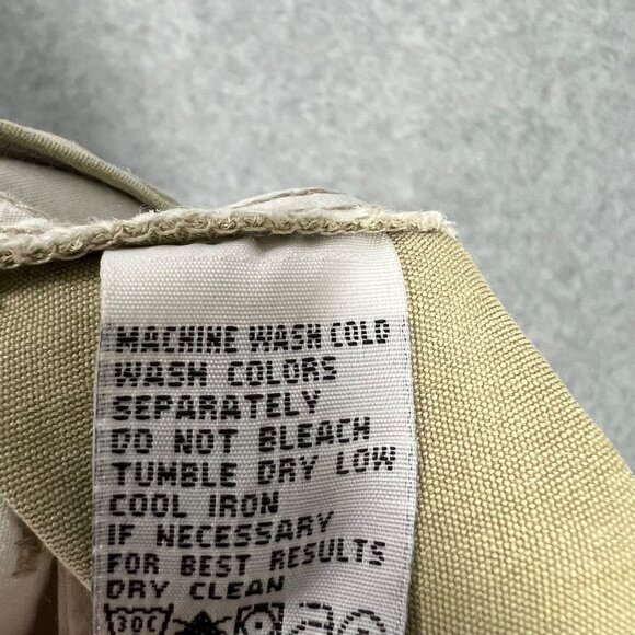 Tommy Bahama Relax Silk Linen Cargo Snap Pocket Shorts Island Tropical Mens 32 - Picture 6 of 10